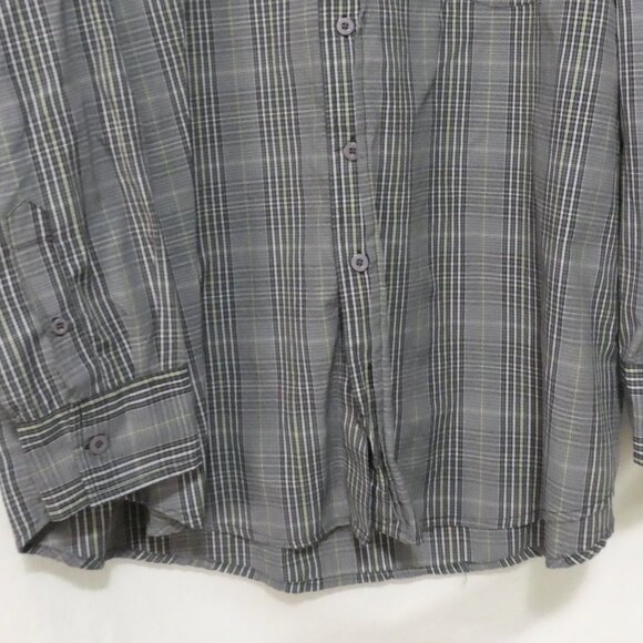 BACK COUNTRY | 2X | Plaid Grey Button-Up Shirt | Chest Pocket - Picture 7 of 14